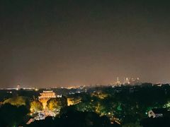 -顽啤熊·酒客酒馆(苏城夜景必选店)