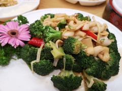 西兰花炒花枝-寻味顺德·南记酒家·传统顺德菜·鱼生(广源路店)