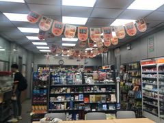 -便利蜂(创展大厦102号店)