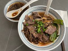 -粉吖吖·邵阳米粉(体育西路店)