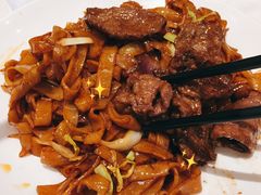 干炒牛河-稻香酒家·34年老字号·港式粤菜(汉街店)