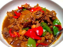 灵岩寺小炒鸡-鹊华居·地道鲁菜·海鲜·融合味(大明湖店)