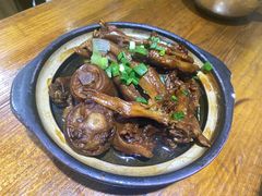 鸭脚猪尾煲-海宁煲农家菜(惠南镇店)