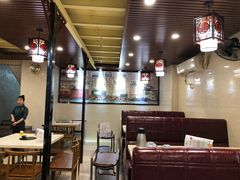 -粤潮牛肉火锅店(江南大道店)