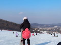 -中旅松花湖滑雪场