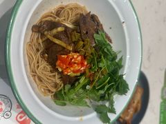 -百春原湖南牛肉粉(百联世纪店)
