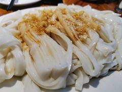 湛江捞粉-茂港柏香(侨港路店)