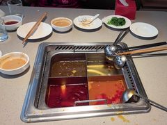 -海底捞火锅(宝龙广场夜宵主题店)