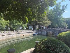 -汇龙潭
