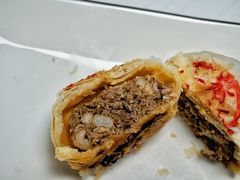 十三香小龙虾鲜肉月饼-喜茶(北京五棵松华熙店)