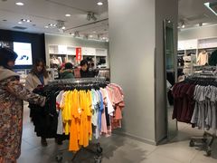 -H&M(鹏欣水游城店)