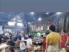 大堂-星鸿社重庆老火锅