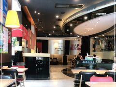 大堂-必胜客(漕宝路店)