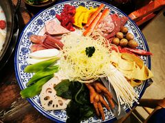 -周小明火锅(黑金冠社区店)