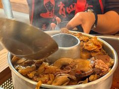 -肖四女乐山跷脚牛肉(滨江天街店)