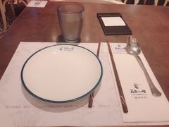 -美奈小馆·越南料理(中航城君尚购物中心店)