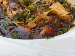 -成都你六姐·牛肉冒菜·麻辣香锅(长泰广场店)