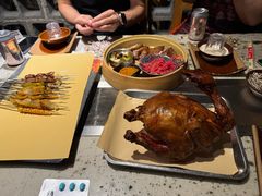 土窑大公鸡-破瓦寒窑·地摊烤羊排