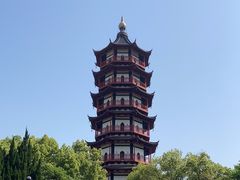 -绳金塔