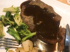 -必胜客(城西银泰店)