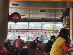 大堂-星巴克臻选(上海合生汇1F店)