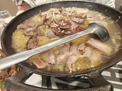 -大宝全猪馆(南京路店)