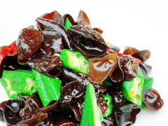 秋葵拌木耳-尚一汤·粤菜海鲜(环球港店)