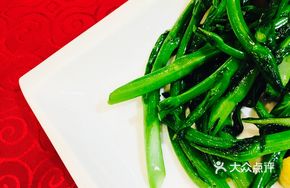Uncle's Stir-Fried Chinese Cabbage