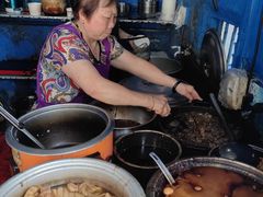 -阿婆米粉店