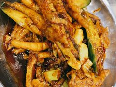 -江城燕子大排档(江汉路步行街店)