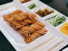 -香山湖家家宴(中山陵店)
