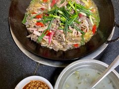 酸菜米汤豆腐-国庆鸡杂老店