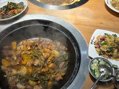 -咱屯子铁锅炖直营店(保利店)