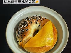 -HOT CRUSH趁热集合·现烤面包(环球港店)