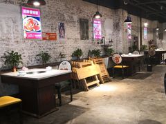 大堂-休记光头香辣蟹干锅店(衣冠庙店)