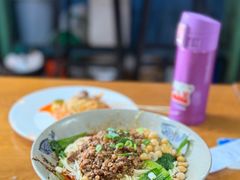 -丁丁猫重庆小面(徐州路店)