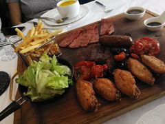 牛排拼盘-火车头法国西餐厅