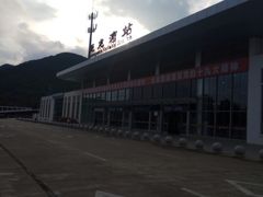 -亚龙湾站