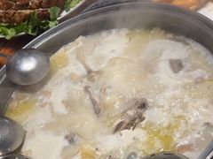 -侠成水上农庄(工业大道店)
