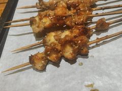 -喝丢一只鞋海鲜烧烤·海肠捞饭(东关街店)