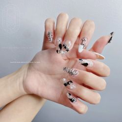 -DAZZLING BEAUTY美甲•美睫专门店