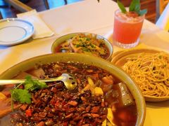 -龙门阵茶屋川菜馆(武康路店)
