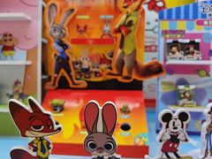 -泡泡玛特POPMART(上海环球港店)