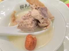-椰夫人·养生椰子鸡(黄埔时代城店)