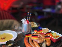 -1886德国汽车餐厅(外滩中央店)