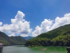 -平江沱龙峡漂流