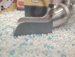 -MELAND CLUB亲子乐园·派对·餐厅(北京芳圆里ID MALL店)