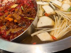 -沸炉重庆老火锅(军事博物馆店)