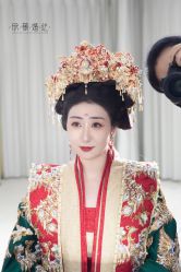 -欣薇婚纱(新源乐汇城店)