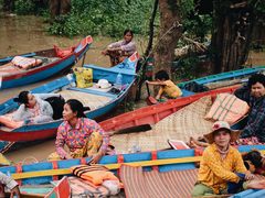 -洞里萨湖